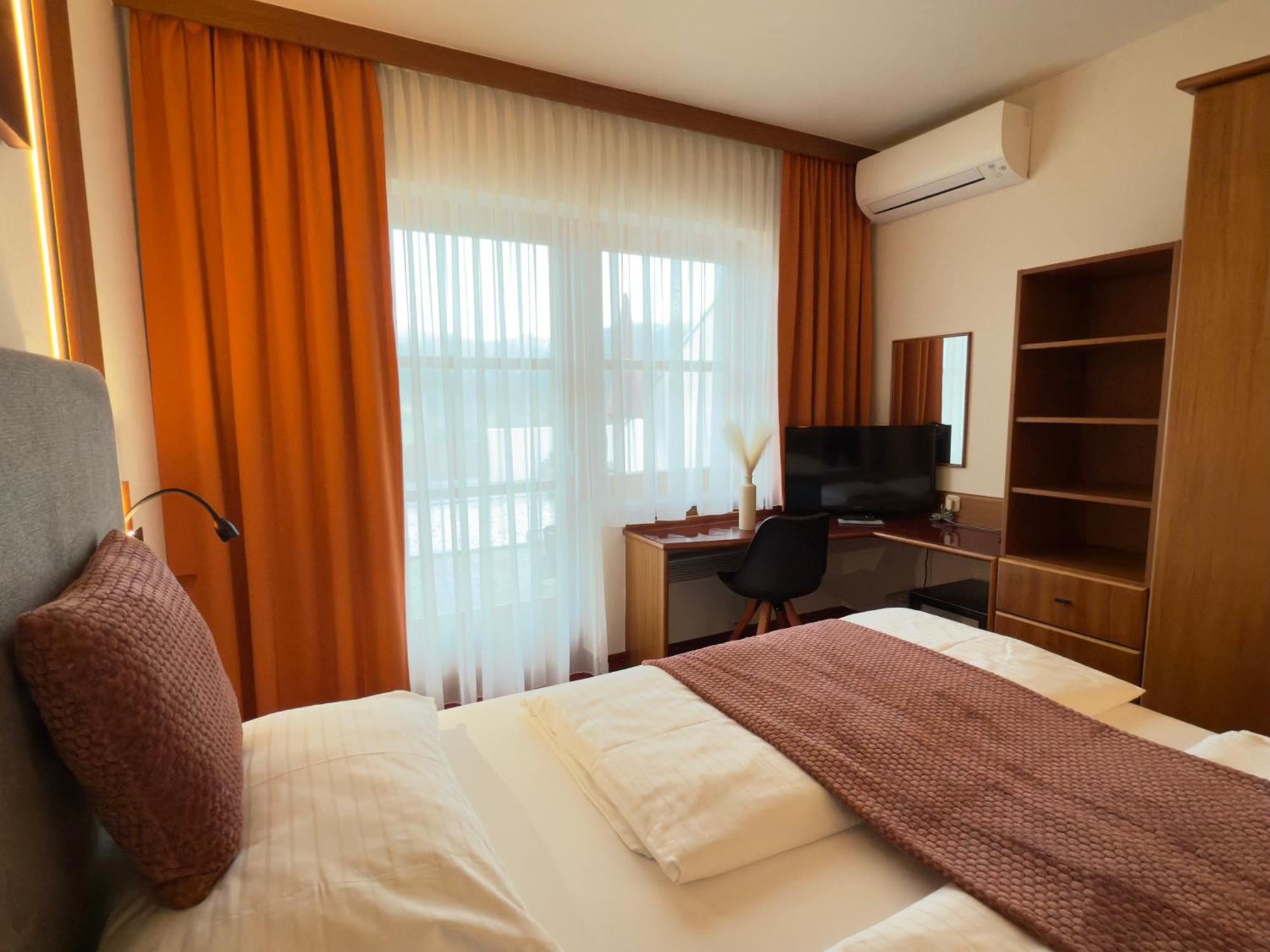 Vitalhotel Krainz Fürstenfeld Esterno foto