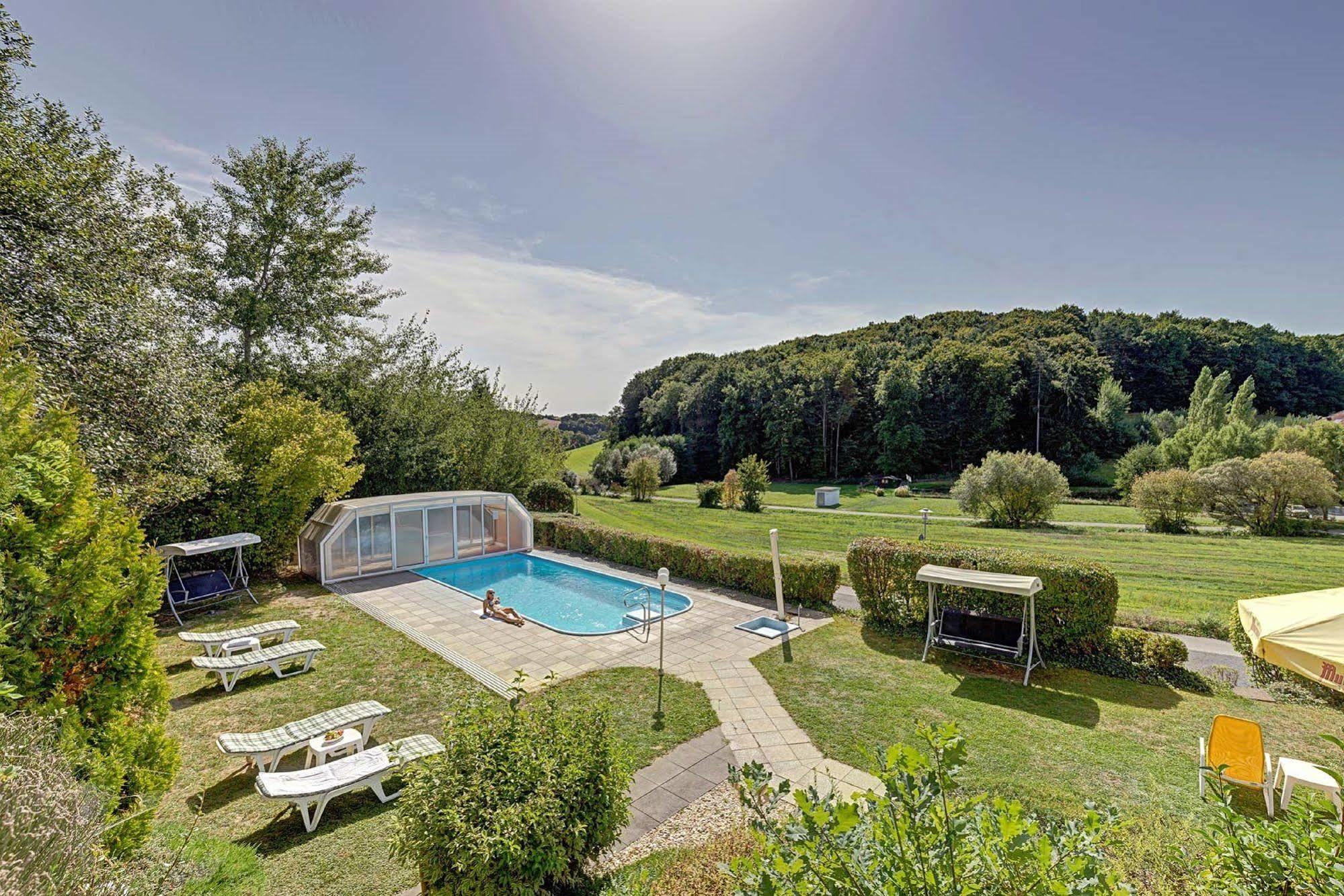 Vitalhotel Krainz Fürstenfeld Esterno foto